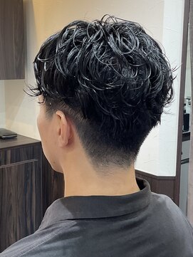 ヘアクリニックカルム 日暮里(Hair Clinic Calme) ビジネスセンターパート、ハードパーマ、プードルパーマ