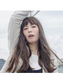 ホワイトプラチナアッシュロング