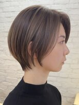 ソワネ 表参道(soigne)&nbsp;ショートボブくびれショートヘア顔周りレイヤー白髪ぼかし30代