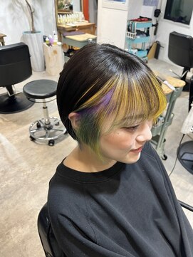 ロア インターナショナル 新宿店(LoA International) めくって可愛いインナーカラー