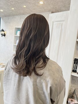 キャアリー(Caary) 福山美容室caary 透明感イルミナカラーくすみベージュ明るめ20代