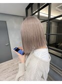 《*ミルクティーベージュがかわいい*》切りっぱなしボブ