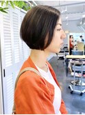 大人可愛いふんわりショートボブレイヤーボブ内巻き丸みショート