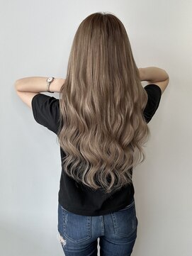 ビセ(VISE) ★ハニーベージュナチュラルハイライトのエクステでまるで地毛