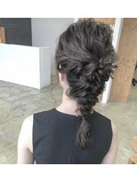 ニド(2do)&nbsp;ベージュカラー＋編みおろし