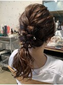編み下ろしヘアアレンジ