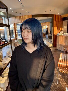 ヘアラウンジ アングゥ(hair lounge ungu) blue color