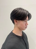 イリ(iLi)&nbsp;【iLi×MIRAI】センターパート/ニュアンスパーマ