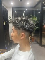ヌーバイアンドライフ(NU. by and life)&nbsp;ツイストショート×メッシュ/バロックパーマ