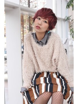 ミスエッセンス(MISS ESSENCE) トレンドカラーのモードショート/ミスエッセンス竹下