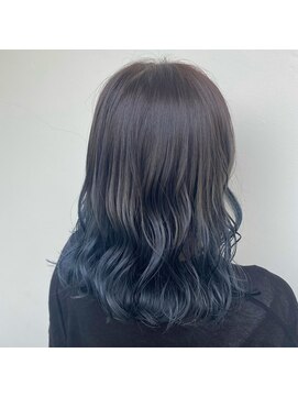サロンドミルク 溝の口店(salon de MiLK) ブルーシルバーのグラデーションカラー♪