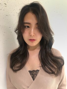 アカラ(acala) 小顔くびれウェーブロング【イルミナカラー/縮毛矯正/髪質改善】