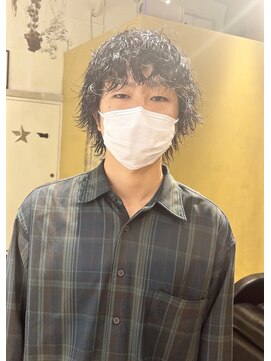 コンビネーション(combination) 波巻きパーマ ウルフパーマ メンズパーマ ツイストスパイラル