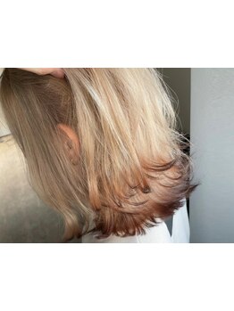 赤みを抑えた、透明感のある外国人風カラーが叶うサロン"hair salon OLI"◆ハイライトやグラデーションも◎