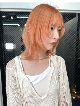 ラニヘアサロン(lani hair salon) 【天神/大名】ペールオレンジ【ミディアムウルフ】