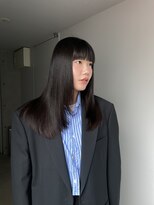 ビューズトーキョー(VIEWS TOKYO) レイヤーカット/サラ艶ロング/ネイビーカラー/表参道
