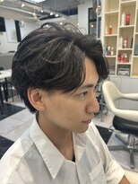 テテ(TETE) フェザーショート/センターパート