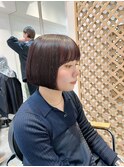前髪ありボブアプリコットオレンジ刈り上げボブチェリーレッド