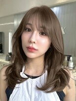オニキス(ONYX)&nbsp;T76くびれヘアミディアム表参道レイヤーカットブリーチなし