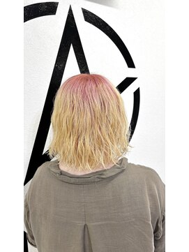 アルケム 学芸大学(AlChem) 【Hana指名】ピンクとブロンドのオンブレ[学芸大学/ハイトーン]