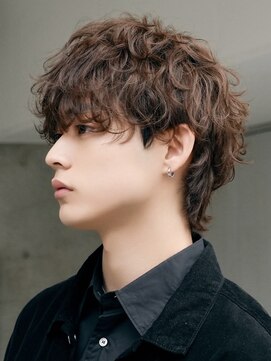 レタッチバイフィフス(RETOUCH by fifth) 原宿メンズパーマルーズパーマシャドウパーマッシュウルフゆるめ