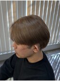 ベージュカラー