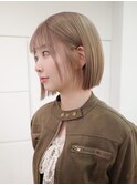 ミルクティーベージュ ボブ ハイトーン ブリーチ1.2回
