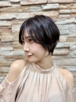 トレセッテ(tre sette)&nbsp;くびれショートレイヤーボブスタイル