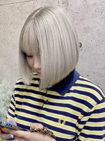 ビアーク(Be:arc) 27. シルバー/切りっぱなしボブ/シースルーバング/顔周り