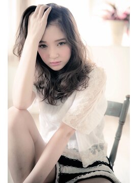 アットラブ バイ ベル(at'LAV by Belle) ぬけ感 カジュアルロング