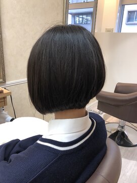 センスオブヘアー(Sense of hair) 前下がりボブ