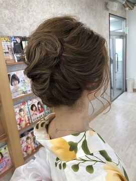 ブロッサム ヘアデザイン(blossom) ふんわり夜会