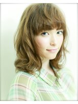 ヘアリゾートユア 新大久保店(hair resort YuA)&nbsp;女らしいほつれウェーブとクールバングで甘辛ミックス