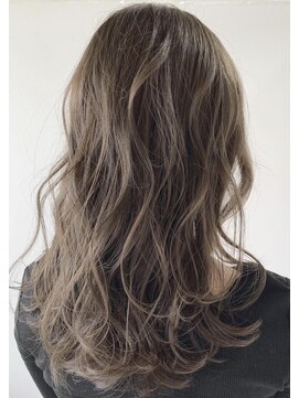 リベルテ 岡崎店(Liberte) 【シングルカラーでシアーベージュ】ブリーチなし！