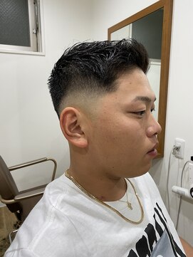 メンズアンダーバーホワイト 南海難波店(Men's _WHITE) ラインカット×フェード