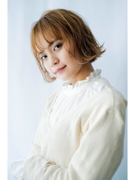 グロウ バイ グラフィー(GLOW by Graphy) ミニボブ