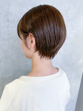 アイティーバイアルバム 藤沢店(IT by ALBUM) 耳掛けショート_ミニウルフテラコッタくすみブルー_ba324592