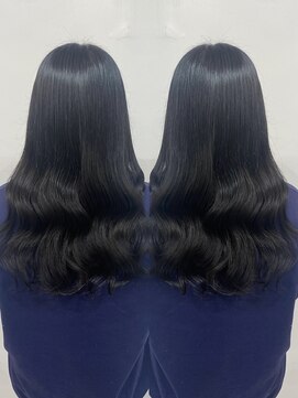 プレシャスバイプロデュース(precious by Produce) 艶々ブルーブラック[町田/町田駅前店/町田店/学割U24/縮毛矯正]