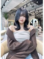ロンド レア 天神大名店(Lond Le’a) デザインカラー/レイヤーカット/ウェットヘア/オリーブベージュ