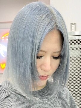 ウィコ 新宿(WICO) ペールブルーシルバー[新宿駅/グレーベージュ/レイヤーロング]