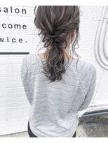 ニド(2do)&nbsp;カジュアルルーズダウンアレンジ