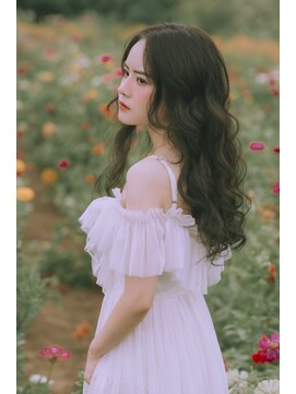 マルカ 千歳烏山(marca) 大人ガーリーウェーブ×小顔バング