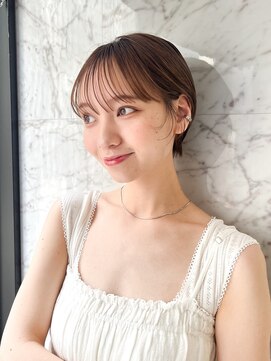 メモリーズ 銀座(Memories) ニュアンス感のある耳掛けショート◎