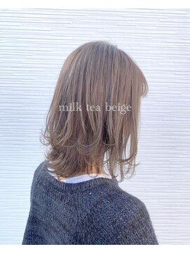 カペリ デ アーテ(Capelli di arte) ベージュカラー