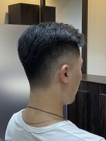 ヘアクリニックカルム 日暮里(Hair Clinic Calme) フェードカット、サイドパート、スキンフェード