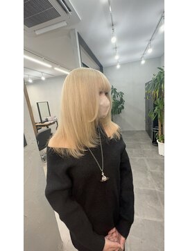 アレンヘアー 函館店(ALLEN hair) 【*カワイイの定番*】抜きっぱなし風ブロンド×レイヤーカット*
