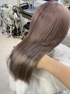 ユーフォリア 渋谷グランデ(Euphoria SHIBUYA GRANDE) ハイトーン ダブルカラー ラベンダーベージュ