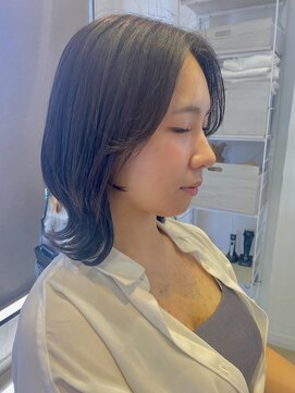 ハーティーモトヤワタ(hearty MOTOYAWATA) 韓国風ミディアムレイヤーボブ