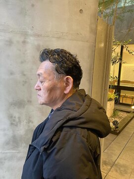 刈り上げない大人パーマスタイル