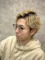 キタセンジュバーバー バイ ティーズ(KITASENJU BARBER by T's)&nbsp;ブリーチ　ツイストスパイラル